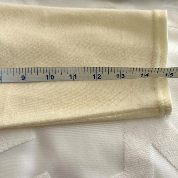 Calvin Klein Soft, Cream High/Low Top with Decorative Pocket, Studs. Size XL - Picture 11 of 12